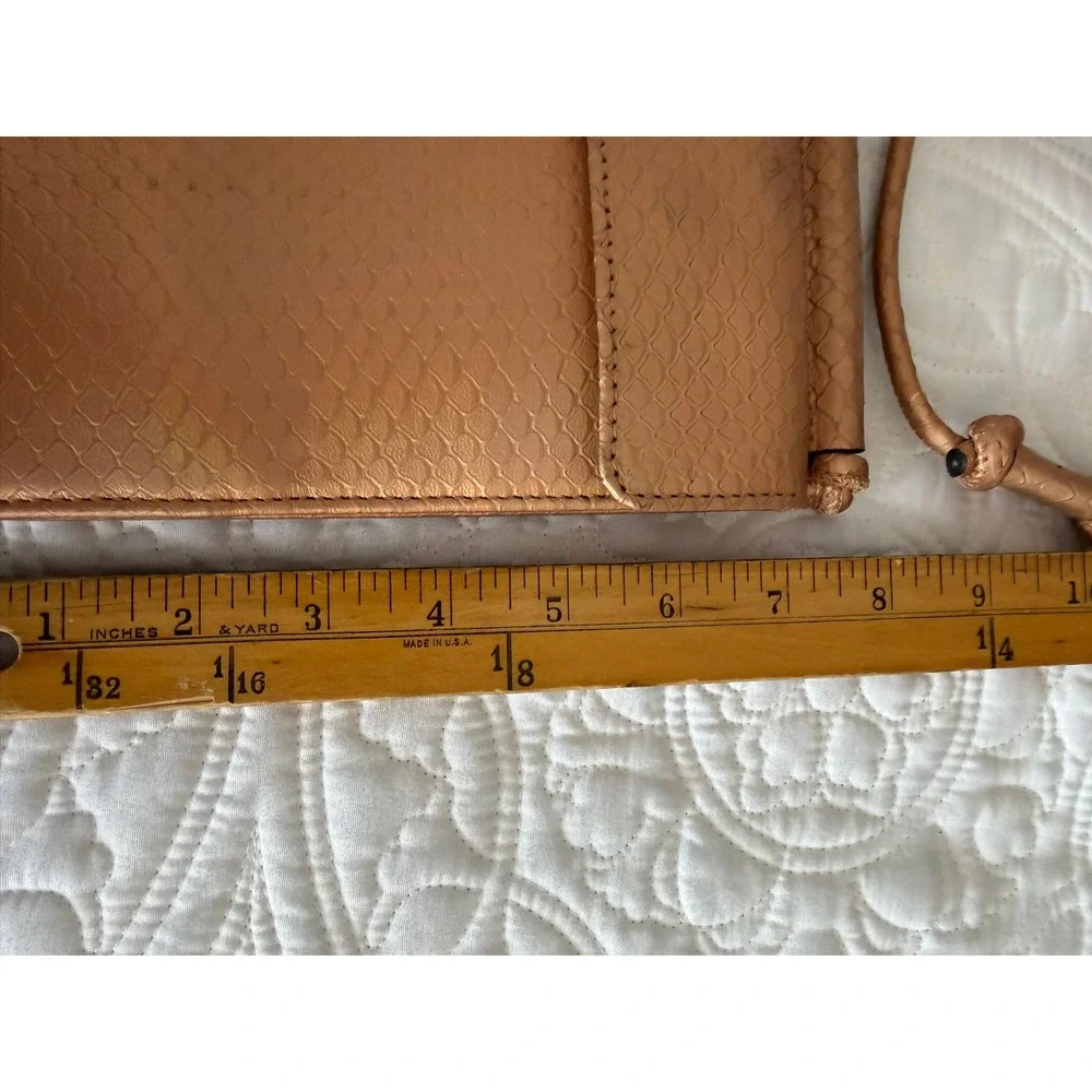 Vince Camuto Rose Gold Metallic Snakeskin Leather Crossbody Phone Wallet Bag